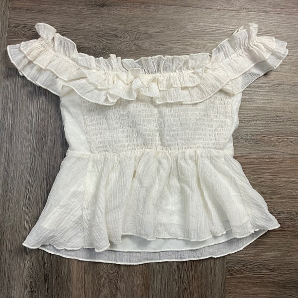 Peach Ruffle Off Shoulder Peplum Bow Blouse Womens Small Cream Coquette Romantic - Picture 2 of 8